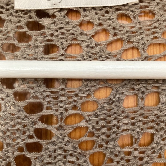 Knitted Beige Cardigan Sweater By Cyrus Size M - Picture 3 of 4